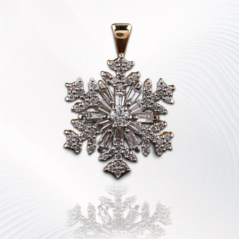 0.73ct Exquisite Snowflake Pendant